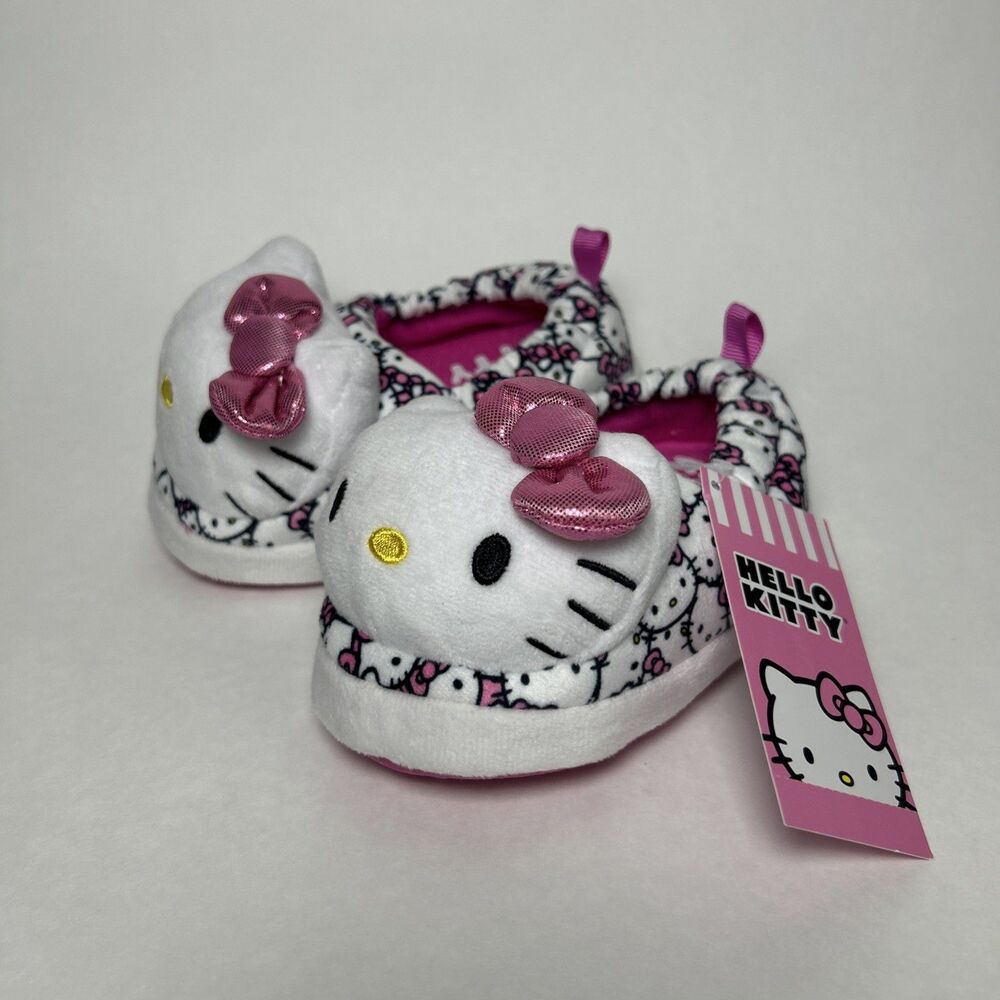NWT Kids Sanrio Hello Kitty Toddler Plush Slippers Size 5/6 Pink Bow Warm Cozy